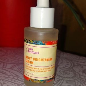 Good molecules Daily Brightening serum